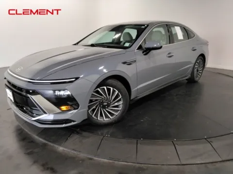 Blue 2024 Hyundai Sonata Hybrid SEL for sale in St. Charles, MO