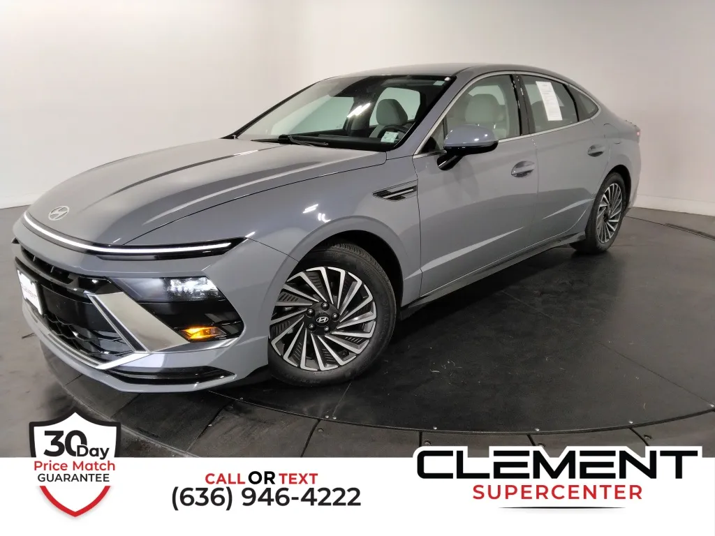 Blue 2024 Hyundai Sonata Hybrid SEL for sale in St. Charles, MO