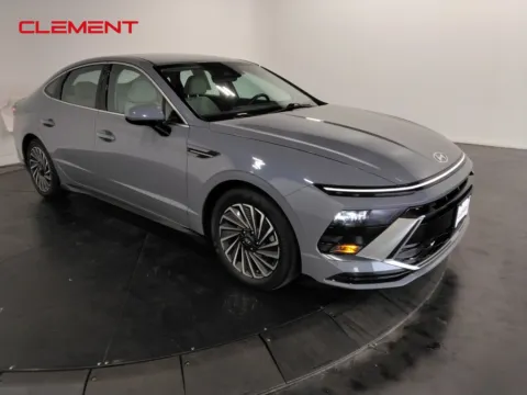 Another view of 2024 Hyundai Sonata Hybrid SEL for sale in St. Charles, MO at Clement Supercenter