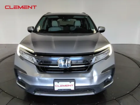 Photos of 2019 Honda Pilot Touring for sale in St. Charles, MO at Clement Supercenter