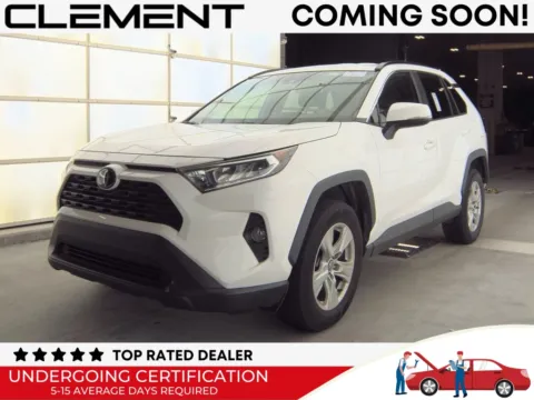 White 2020 Toyota RAV4 XLE for sale in St. Charles, MO
