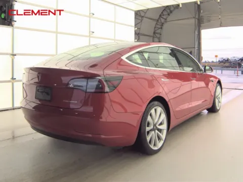 More photos of 2020 Tesla Model 3 Long Range at Clement Supercenter, MO