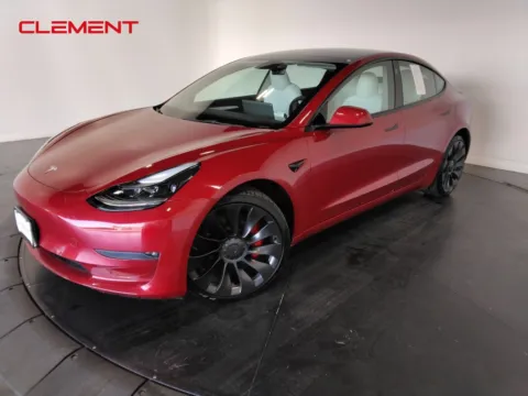 Red 2022 Tesla Model 3 Performance for sale in St. Charles, MO