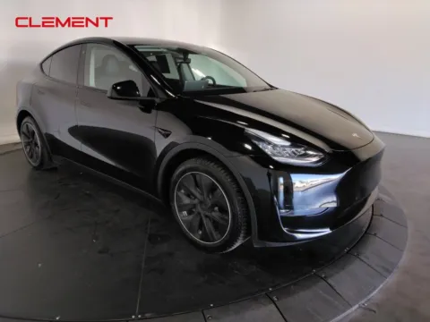 Another view of 2021 Tesla Model Y Long Range for sale in St. Charles, MO at Clement Supercenter