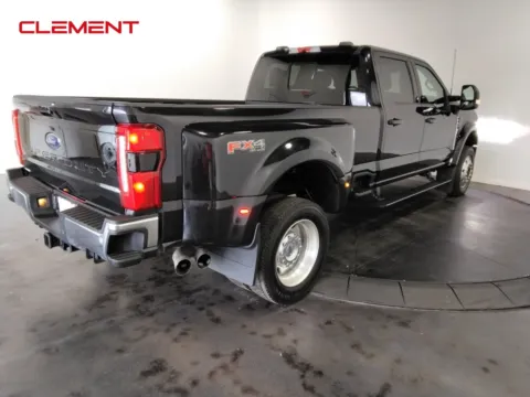 More photos of 2023 Ford F-450SD Lariat at Clement Supercenter, MO