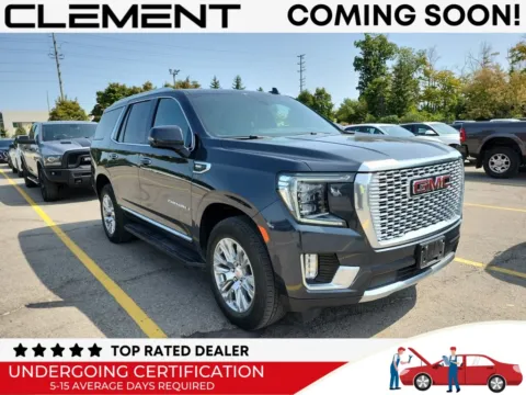 Black 2022 GMC Yukon Denali for sale in St. Charles, MO
