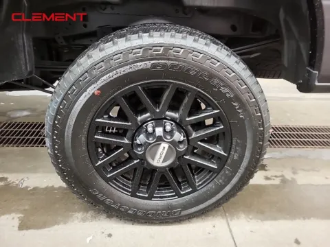 More photos of 2022 Ford F-250SD Lariat at Clement Supercenter, MO