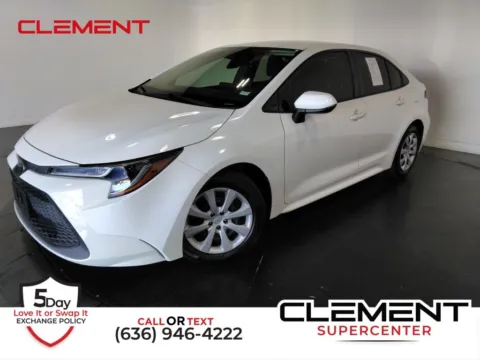 White 2020 Toyota Corolla LE for sale in St. Charles, MO