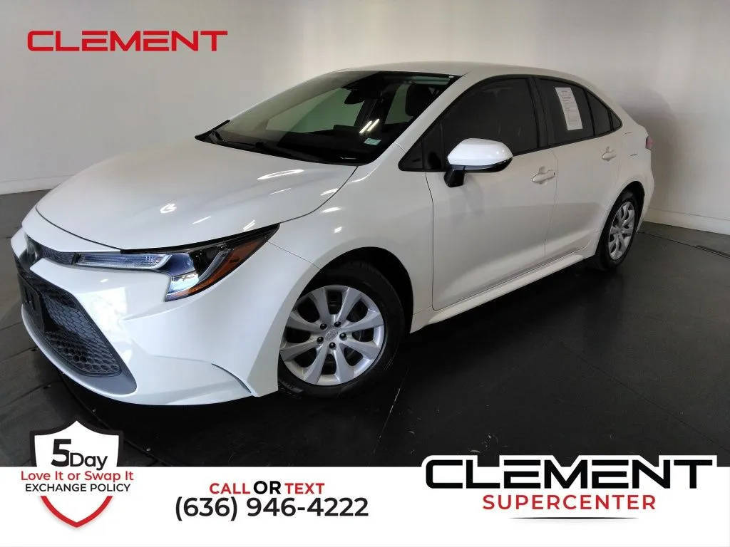 White 2020 Toyota Corolla LE for sale in St. Charles, MO