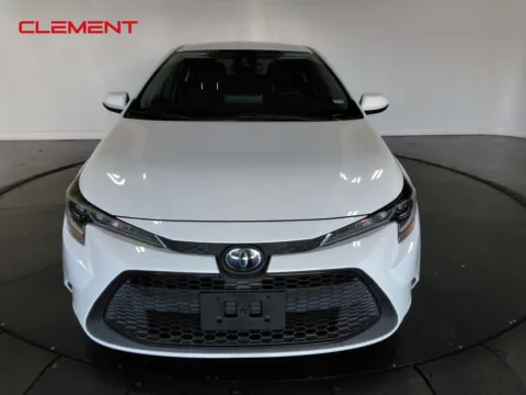 Photos of 2020 Toyota Corolla LE for sale in St. Charles, MO at Clement Supercenter