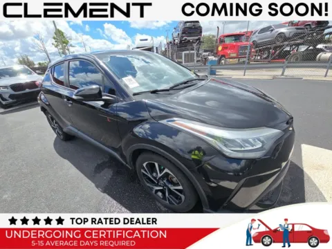 Black 2021 Toyota C-HR XLE for sale in St. Charles, MO