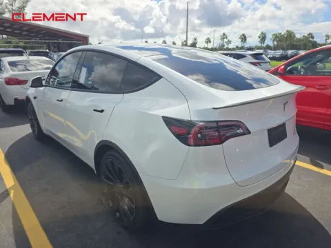 More photos of 2022 Tesla Model Y Performance at Clement Supercenter, MO