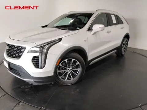 White 2022 Cadillac XT4 Premium Luxury for sale in St. Charles, MO
