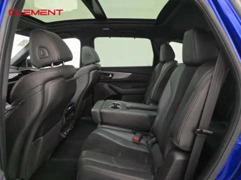 More photos of 2022 Acura MDX A-Spec at Clement Supercenter, MO