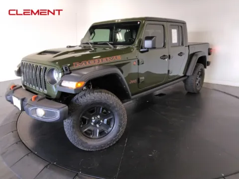Green 2022 Jeep Gladiator Mojave for sale in St. Charles, MO