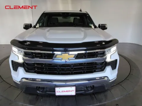 Photos of 2022 Chevrolet Silverado 1500 LT for sale in St. Charles, MO at Clement Supercenter