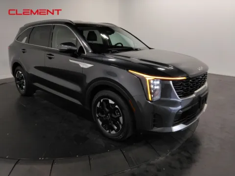 Another view of 2024 Kia Sorento S for sale in St. Charles, MO at Clement Supercenter
