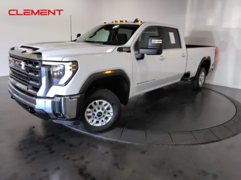 White 2024 GMC Sierra 2500HD SLE for sale in St. Charles, MO