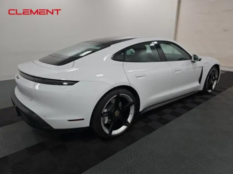More photos of 2022 Porsche Taycan at Clement Supercenter, MO
