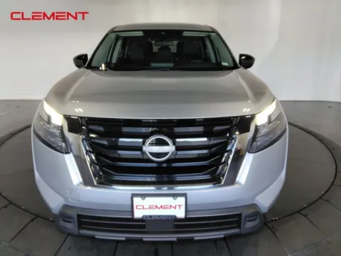 Photos of 2024 Nissan Pathfinder S for sale in St. Charles, MO at Clement Supercenter