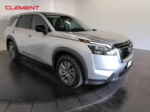 Another view of 2024 Nissan Pathfinder S for sale in St. Charles, MO at Clement Supercenter