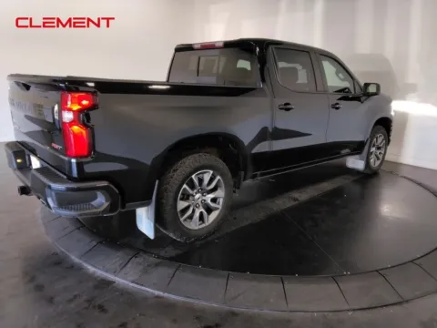 More photos of 2021 Chevrolet Silverado 1500 RST at Clement Supercenter, MO