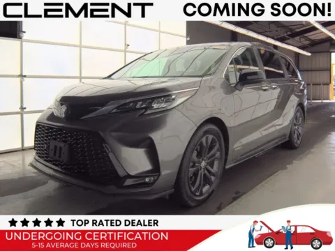Gray 2021 Toyota Sienna XSE for sale in St. Charles, MO