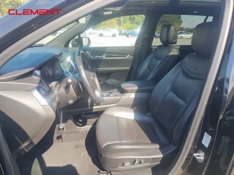 More photos of 2022 Cadillac XT6 Premium Luxury at Clement Supercenter, MO