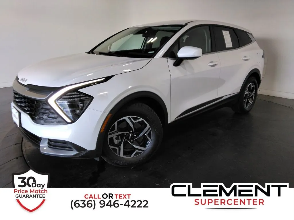 White 2025 Kia Sportage LX for sale in St. Charles, MO