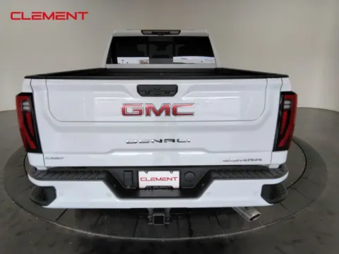 More photos of 2025 GMC Sierra 2500HD Denali at Clement Supercenter, MO