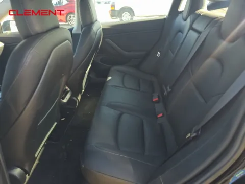 More photos of 2019 Tesla Model 3 Long Range at Clement Supercenter, MO