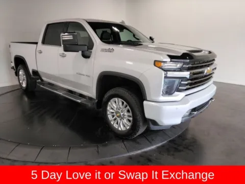 Another view of 2022 Chevrolet Silverado 2500HD High Country for sale in St. Charles, MO at Clement Supercenter