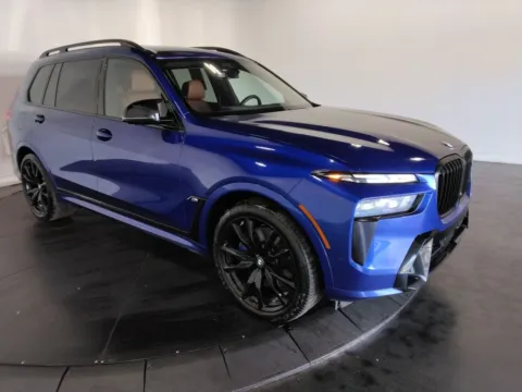 More photos of 2023 BMW X7 M60i at Clement Supercenter, MO