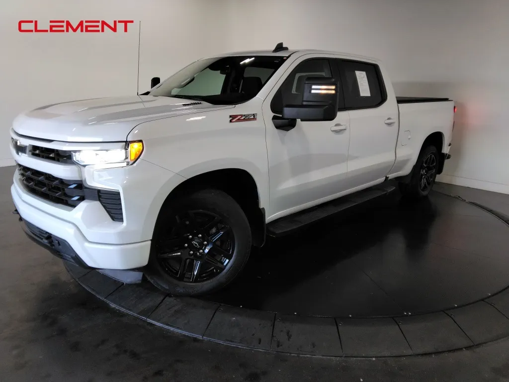 White 2024 Chevrolet Silverado 1500 RST for sale in St. Charles, MO