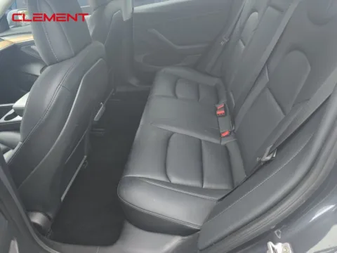 More photos of 2022 Tesla Model 3 Long Range at Clement Supercenter, MO