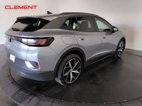More photos of 2023 Volkswagen ID.4 Pro S at Clement Supercenter, MO
