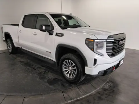 More photos of 2022 GMC Sierra 1500 AT4 at Clement Supercenter, MO