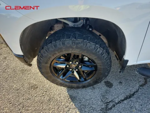 More photos of 2022 Chevrolet Silverado 1500 LTD LT Trail Boss at Clement Supercenter, MO