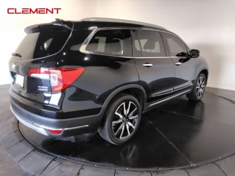 More photos of 2019 Honda Pilot Touring at Clement Supercenter, MO
