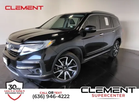 Black 2019 Honda Pilot Touring for sale in St. Charles, MO