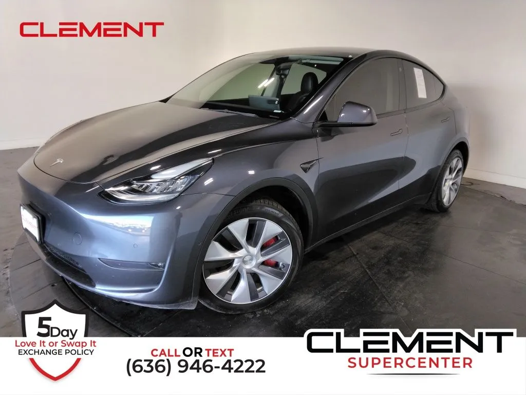 Silver 2022 Tesla Model Y Long Range for sale in St. Charles, MO