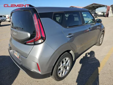 More photos of 2024 Kia Soul LX at Clement Pre-Owned, MO