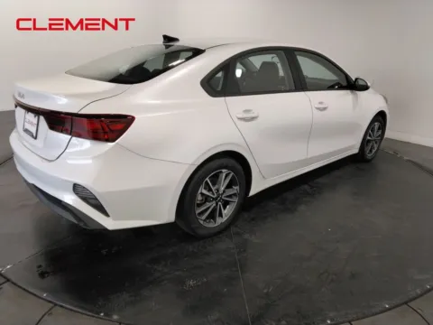 More photos of 2023 Kia Forte LXS at Clement Pre-Owned, MO