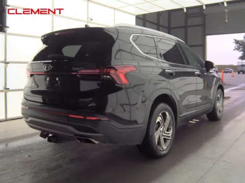 More photos of 2023 Hyundai Santa Fe SEL at Clement Pre-Owned, MO