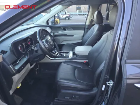 Another view of 2022 Kia Carnival LXS for sale in Florissant, MO at Clement Pre-Owned