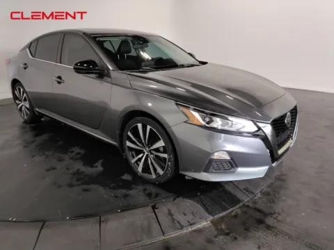 Another view of 2021 Nissan Altima 2.5 SR for sale in Florissant, MO at Clement Pre-Owned