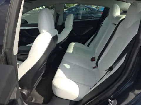 More photos of 2022 Tesla Model 3 at Clement Pre-Owned, MO