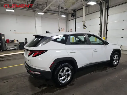 More photos of 2023 Hyundai Tucson SE at Clement Pre-Owned, MO