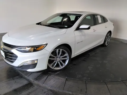 White 2023 Chevrolet Malibu LT for sale in Florissant, MO