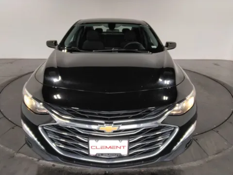 Photos of 2022 Chevrolet Malibu LT for sale in Florissant, MO at Clement Pre-Owned